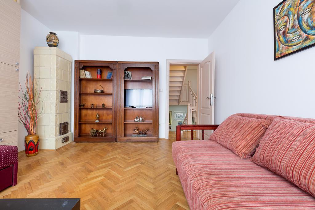 Dolce Vita Luxury Suites Belgrad Exterior foto